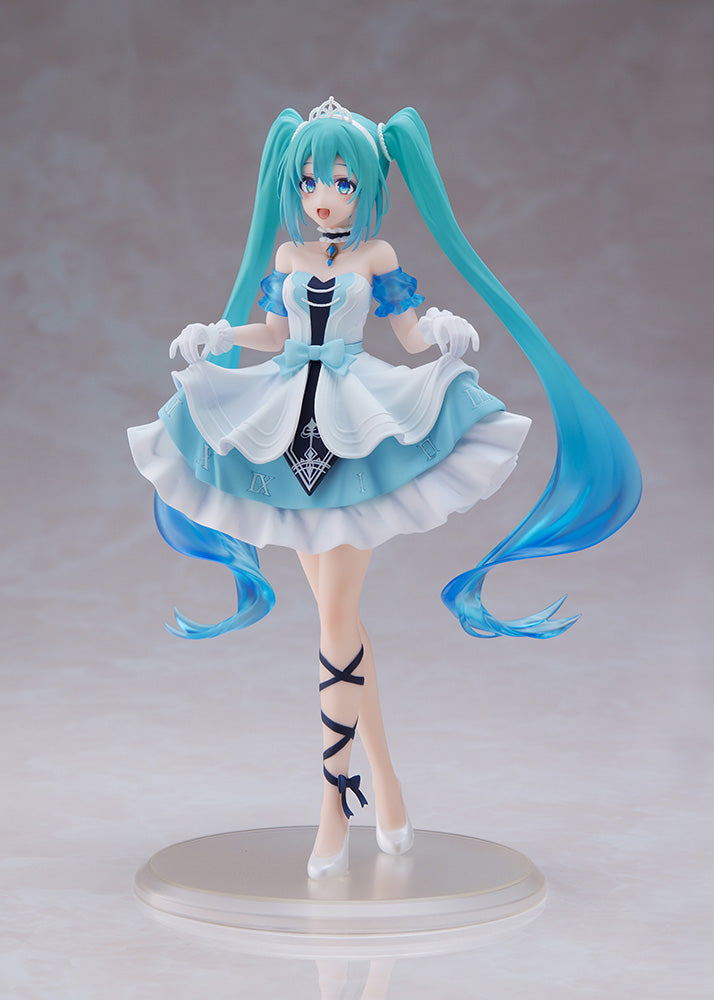 Hatsune Miku Wonderland Figure Cinderella Figure