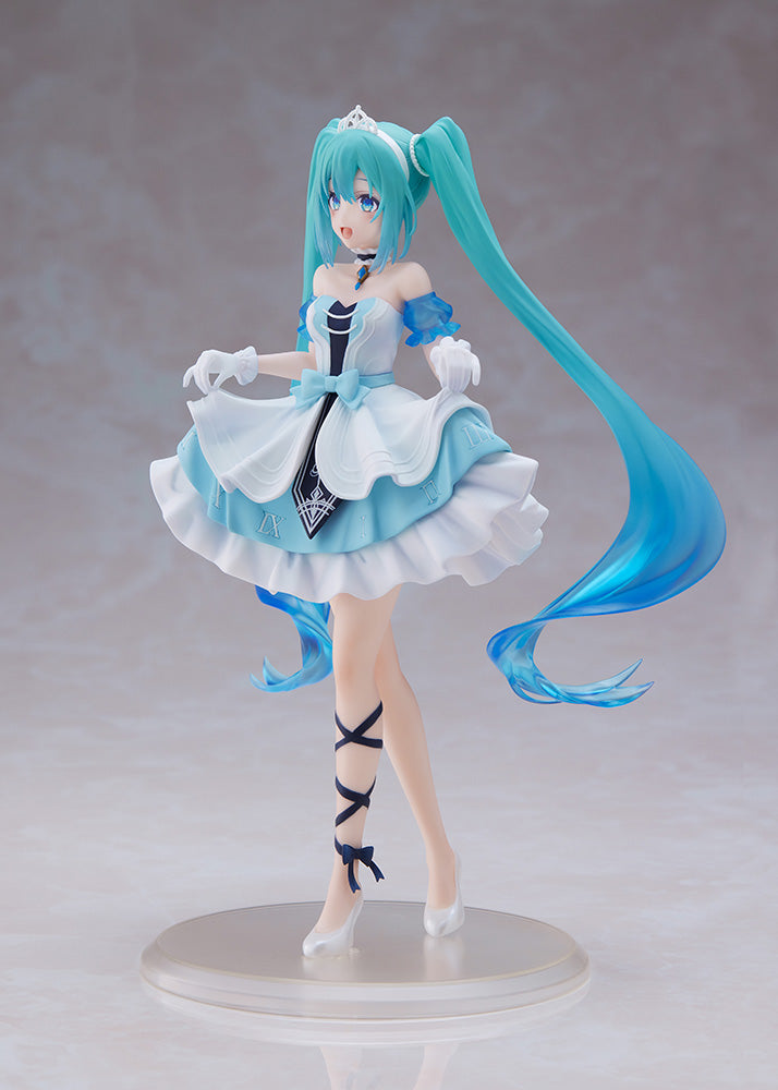 Hatsune Miku Wonderland Figure Cinderella Figure