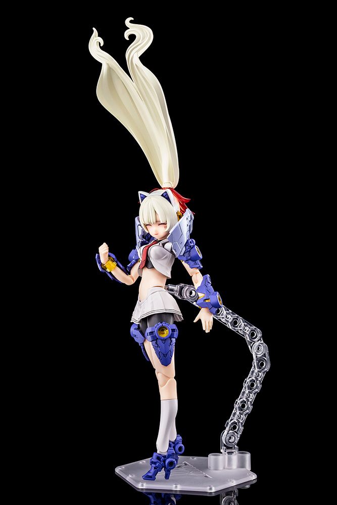 Megami Device Buster Doll Paladin Plastic Model Kit
