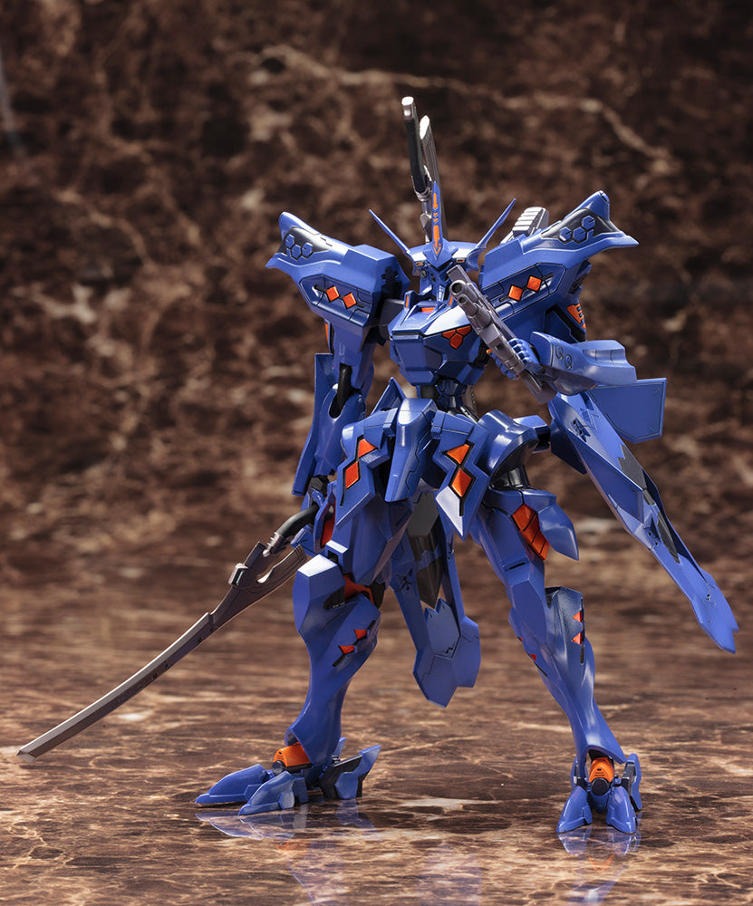 Muv-Luv Takemikaduchi Type-00R Konoe 16 Commander 1/144 Model Kit
