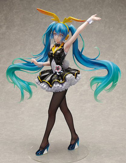 Hatsune Miku (My Dear Bunny Version) 1/4 Scale Figure