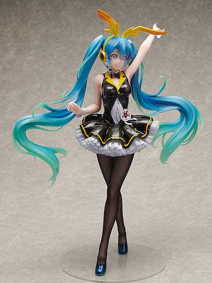 Hatsune Miku (My Dear Bunny Version) 1/4 Scale Figure