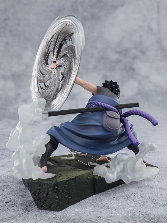 Naruto: Shippuden Extra Battle Sasuke Uchiha (The Light & Dark of the Mangekyo Sharingan) FiguartsZERO