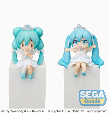 Hatsune Miku Series MP Perching 15th Anniversary Mini Figure