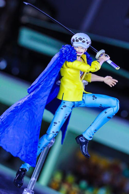 One Piece Trafalgar Law (The Raid on Onigashima) S.H.Figuarts