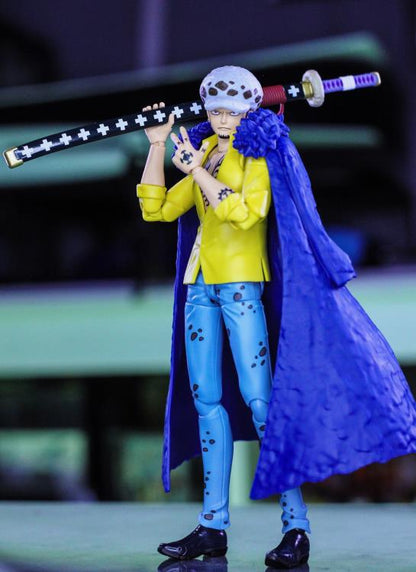 One Piece Trafalgar Law (The Raid on Onigashima) S.H.Figuarts