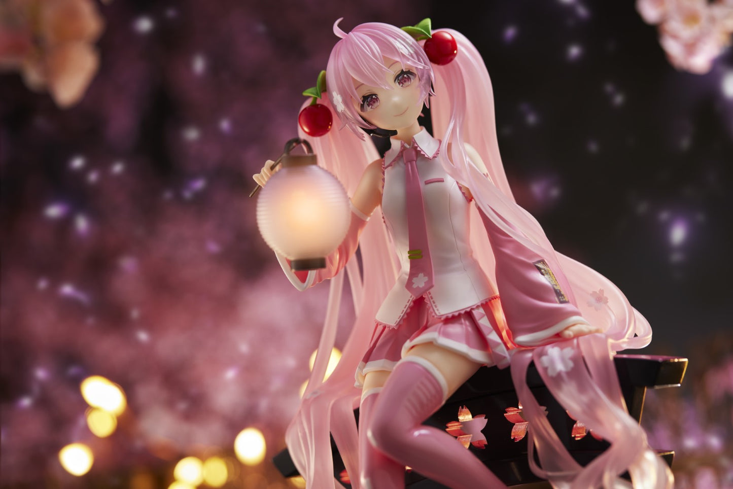 Sakura Miku Lantern Ver. AMP+ Figure