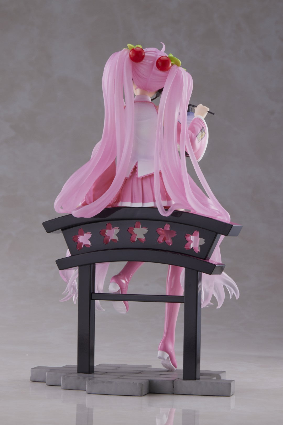 Sakura Miku Lantern Ver. AMP+ Figure