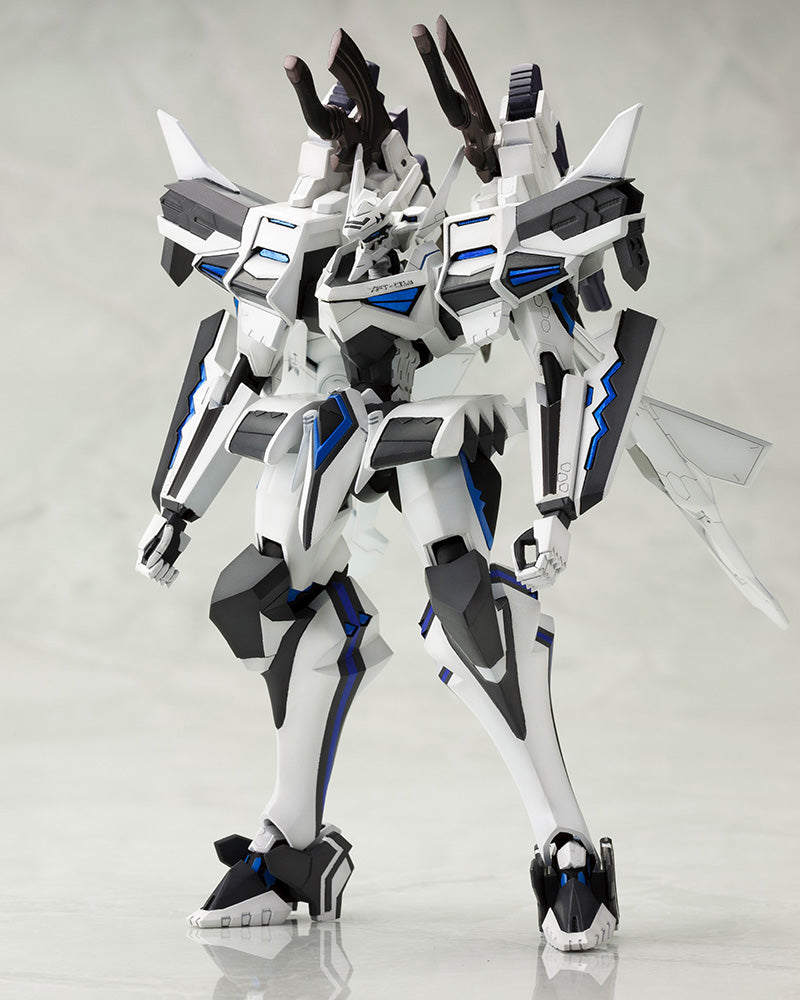 Muv-Luv Alternative Shiranui Second Phase 3 Yuya Bridges Ki 1/144 Model Kit