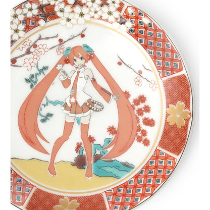 Hatsune Miku & Sakura Miku Kutani Ware 2-Piece Small Plate Set