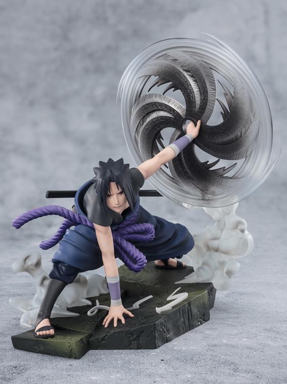 Naruto: Shippuden Extra Battle Sasuke Uchiha (The Light & Dark of the Mangekyo Sharingan) FiguartsZERO