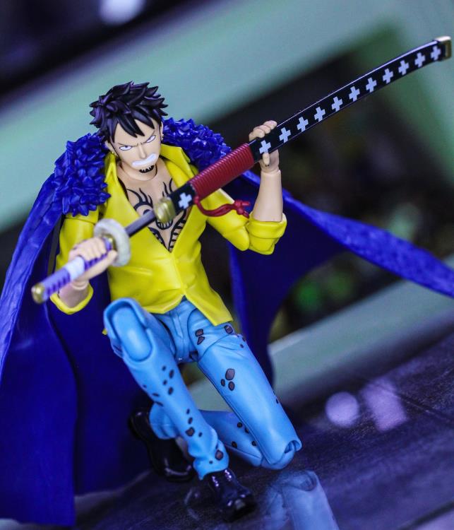 One Piece Trafalgar Law (The Raid on Onigashima) S.H.Figuarts