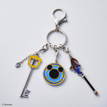 Kingdom Hearts : Metal Keychain Kingdom Key / Mage's Staff / Knight's Shield