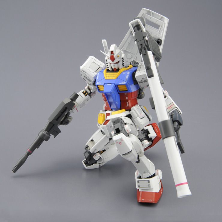 RX-78-2 Gundam (Ver 3.0) MG 1/100