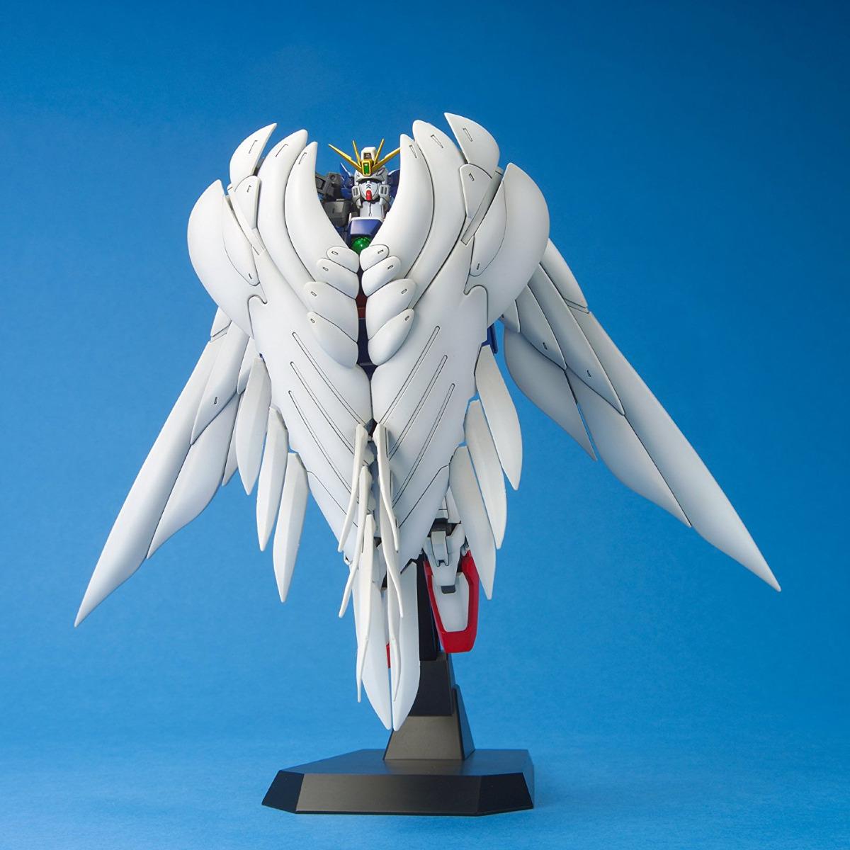 Wing Gundam Zero Custom (EW Ver.) MG 1/100