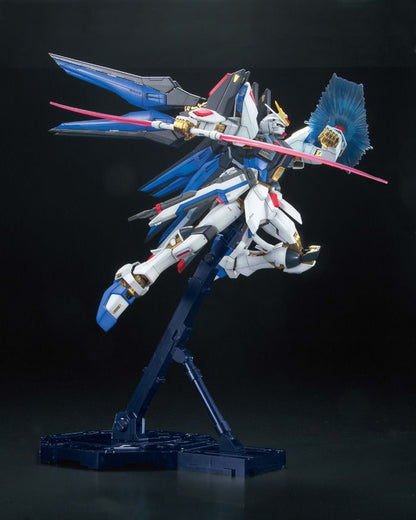 Strike Freedom Gundam (Full Burst Mode) MG