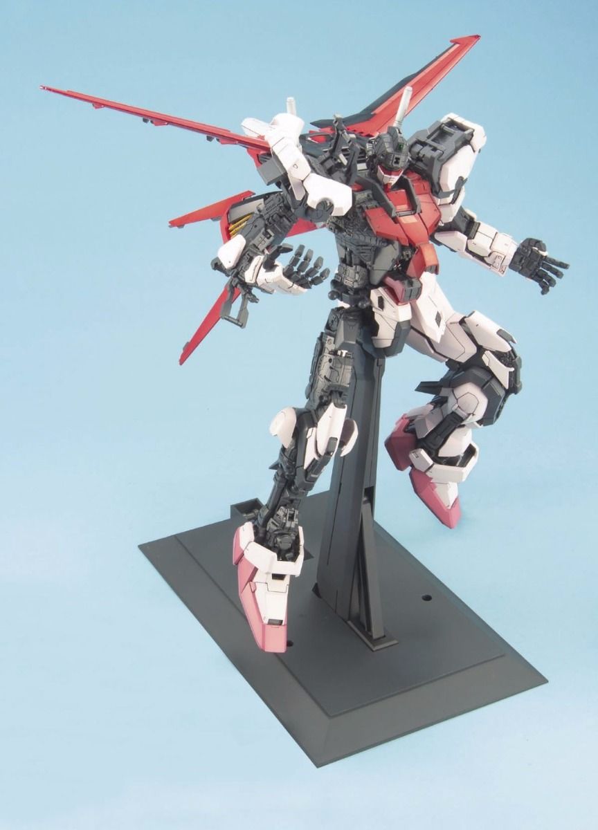 Perfect Grade MBF-02 Strike Rouge + Sky Grasper